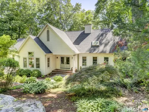 198 Summer Hill Rd, Madison, CT 06443