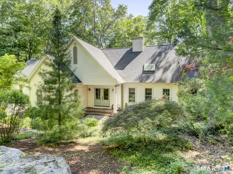 198 Summer Hill Rd, Madison, CT 06443