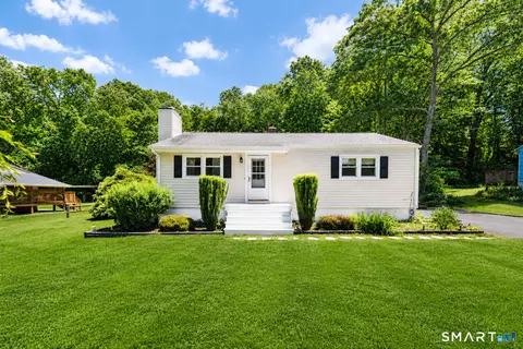 47 Colony Rd, Seymour, CT 06483
