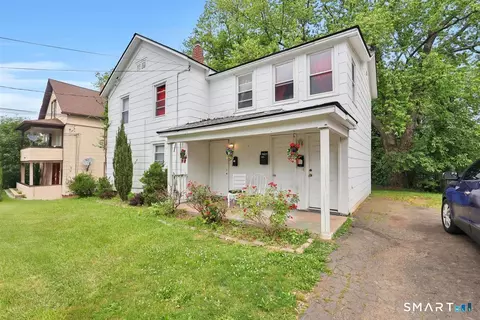 18 N 3rd St, Meriden, CT 06451