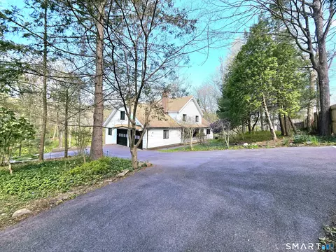 Exterior - 299 Redding Rd, Redding, CT 06896 photo 6 of 6