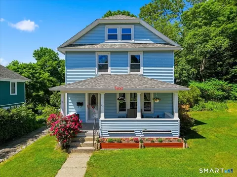 23 Sturtevant Ave, Norwich, CT 06360