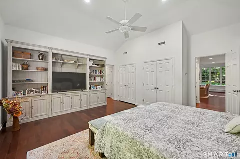 Bedroom - 75 Norfield Rd, Weston, CT 06883 photo 3 of 5