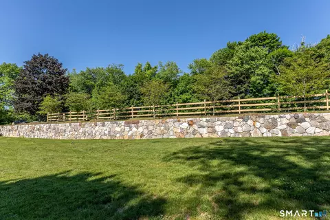 Exterior - 46 Crane Ln, Bethlehem, CT 06751 photo 5 of 18