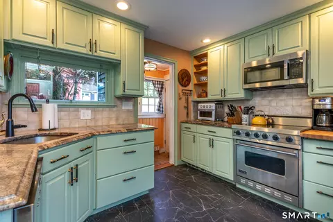 Kitchen - 46 Crane Ln, Bethlehem, CT 06751 photo 1 of 3