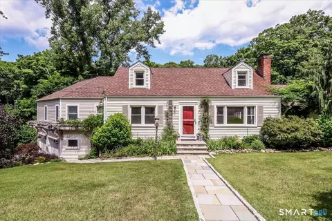 31 Aspen Mill Rd, Ridgefield, CT 06877