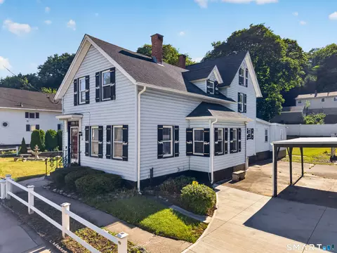 58 Baltic St, Norwich, CT 06360