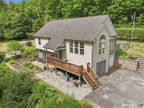 29 Potter School Rd, Willington, CT 06279
