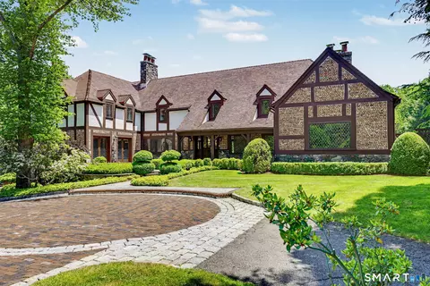 991 Lake Ave, Greenwich, CT 06831