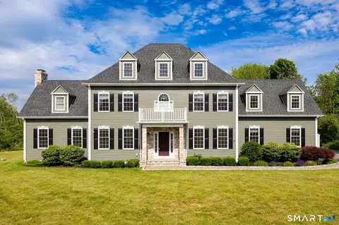 2 Syleo Ln, Salem, CT 06420