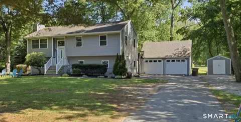 18 Old Black Point Rd, Niantic, CT 06357