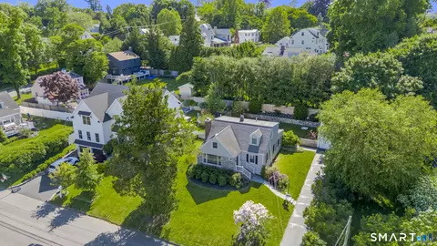 70 Flax Rd, Fairfield, CT 06824