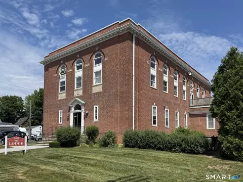 2459 Whitney Ave #3, Hamden, CT 06518
