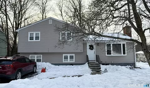 57 Glen Eagle Dr, Bristol, CT 06010