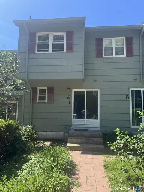 5 Ridge Rd #10, Naugatuck, CT 06770