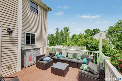 Exterior - 67 Summit St, Derby, CT 06418 photo 4 of 4