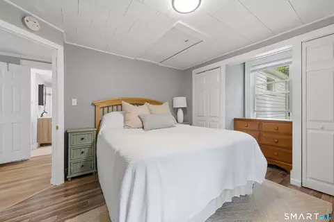 Bedroom - 277 Spring Hill Rd, Monroe, CT 06468 photo 1 of 5