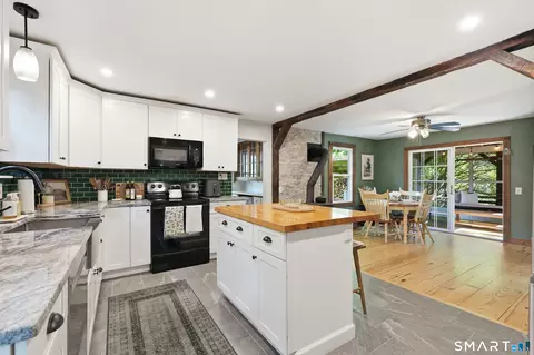 Kitchen - 75 Main St, Rockfall, CT 06481 photo 1 of 4