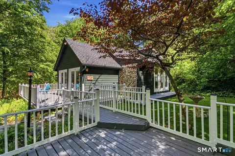 Exterior - 188 Bacon Rd, Roxbury, CT 06783 photo 3 of 13