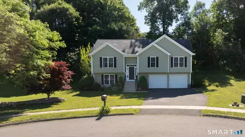 73 Cortland Way, Southington, CT 06489