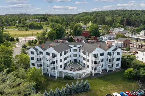 788 Farmington Ave #102, Farmington, CT 06032