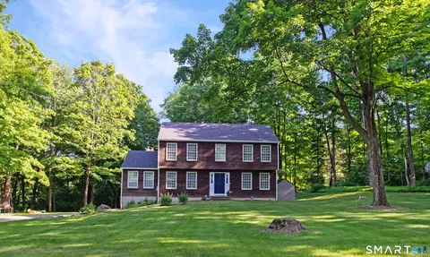 95 Obtuse Hill Rd, Brookfield, CT 06804