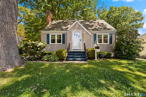 39 Central Ave, West Haven, CT 06516