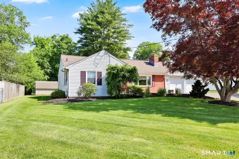 495 Prospect St, Wethersfield, CT 06109