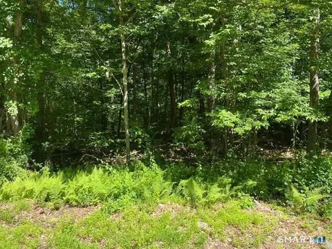 middle turnpike LOT 24, Mansfield, CT 06250