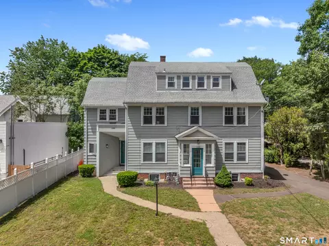 1188 Whitney Ave, Hamden, CT 06517