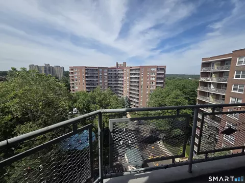 71 Strawberry Hill Ave #1015, Stamford, CT 06902