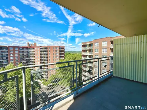 71 Strawberry Hill Ave #1015, Stamford, CT 06902