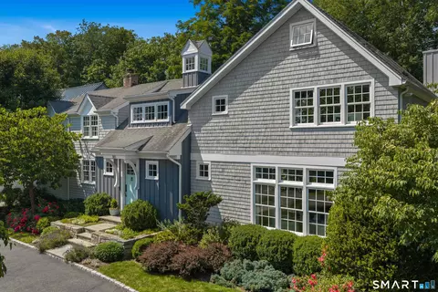 30 Saint Johns Pl, Westport, CT 06880