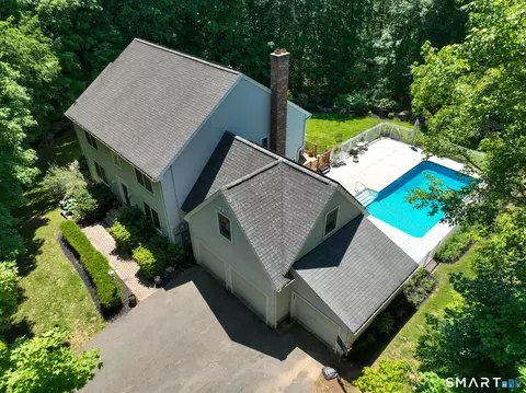85 Scenic Ct, Cheshire, CT 06410