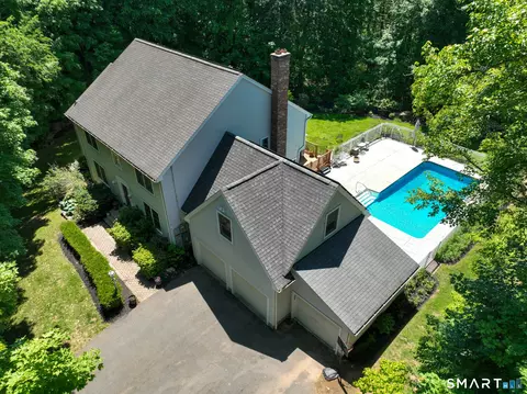 85 Scenic Ct, Cheshire, CT 06410