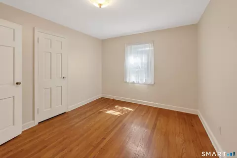 Bedroom - 60 Gilbert Ave, Hamden, CT 06514 photo 5 of 6