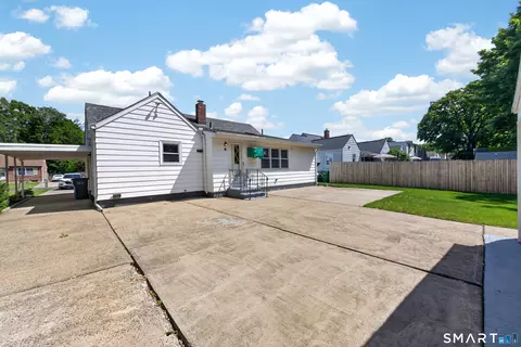 Exterior - 60 Gilbert Ave, Hamden, CT 06514 photo 6 of 6