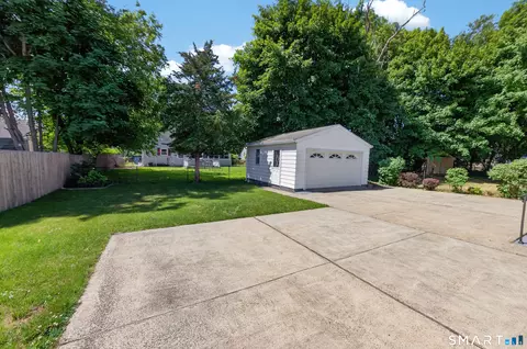 Exterior - 60 Gilbert Ave, Hamden, CT 06514 photo 6 of 7