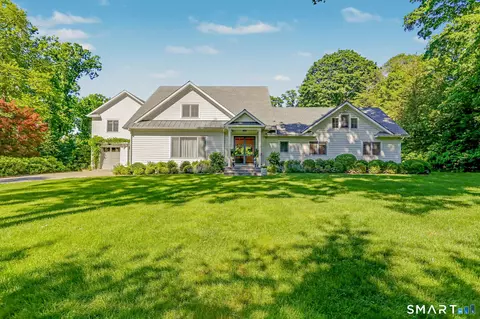 284 Georgetown Rd, Weston, CT 06883