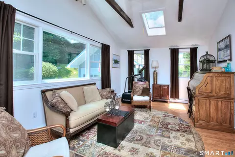 Living - Undisclosed, Redding, CT 06896 photo 5 of 6