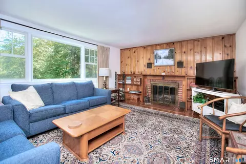 Living - Undisclosed, Redding, CT 06896 photo 1 of 6