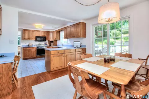 Kitchen - Undisclosed, Redding, CT 06896 photo 1 of 3