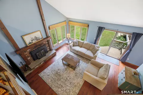 Living - 75 Brinsmade Rd, Hamden, CT 06514 photo 5 of 5