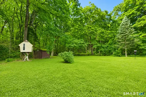 Exterior - 75 Brinsmade Rd, Hamden, CT 06514 photo 9 of 9