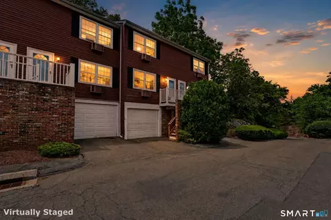 12 Camelot Dr #A2, Norwalk, CT 06850