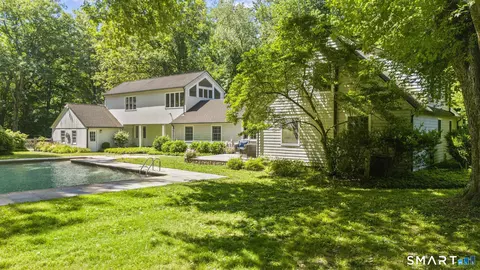 211 Newtown Tpke, Wilton, CT 06897