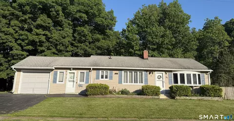 96 Monroe St, East Hartford, CT 06118