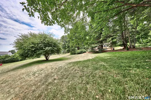 Exterior - 430 Shepard Ave, Hamden, CT 06514 photo 5 of 7