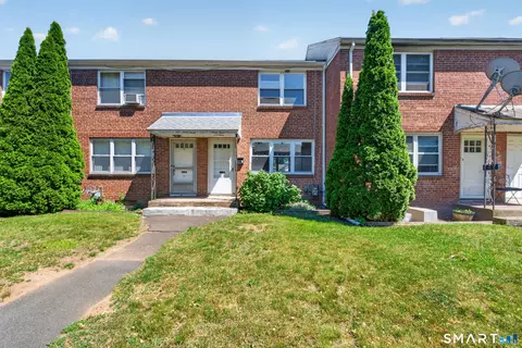 364 Main St #6, East Haven, CT 06512