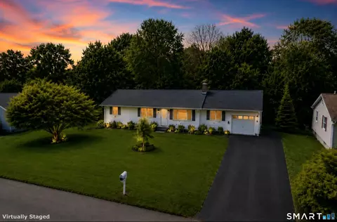 36 Norman Rd, Hamden, CT 06514